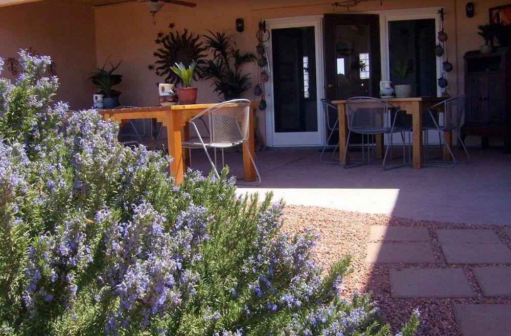 Dreamkatchers Lake Powell Bed & Breakfast Big Water Buitenkant foto